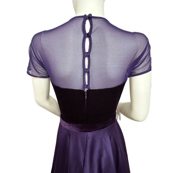 JS Collections  Vintage Women’s Gown 8 Purple Short Sleeves See Through Shoulder - Picture 7 of 13